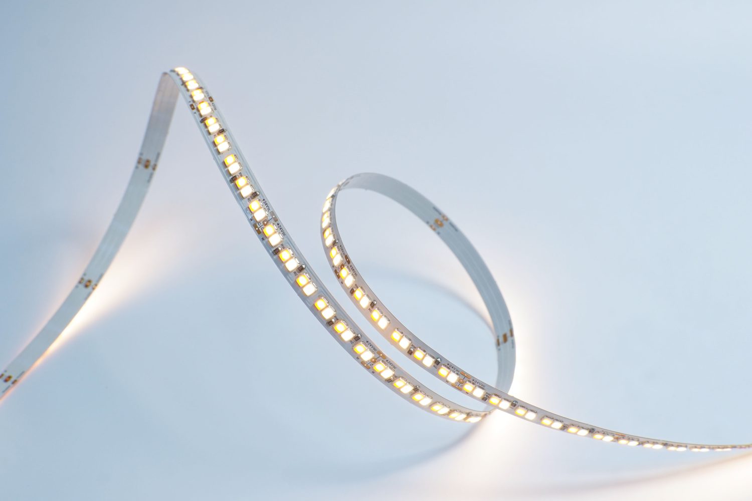 8mm | 24V | 240LEDs | 23W | 50mm/cut | #18450 | 2835 CCT Tunable LED Strip - Image 2