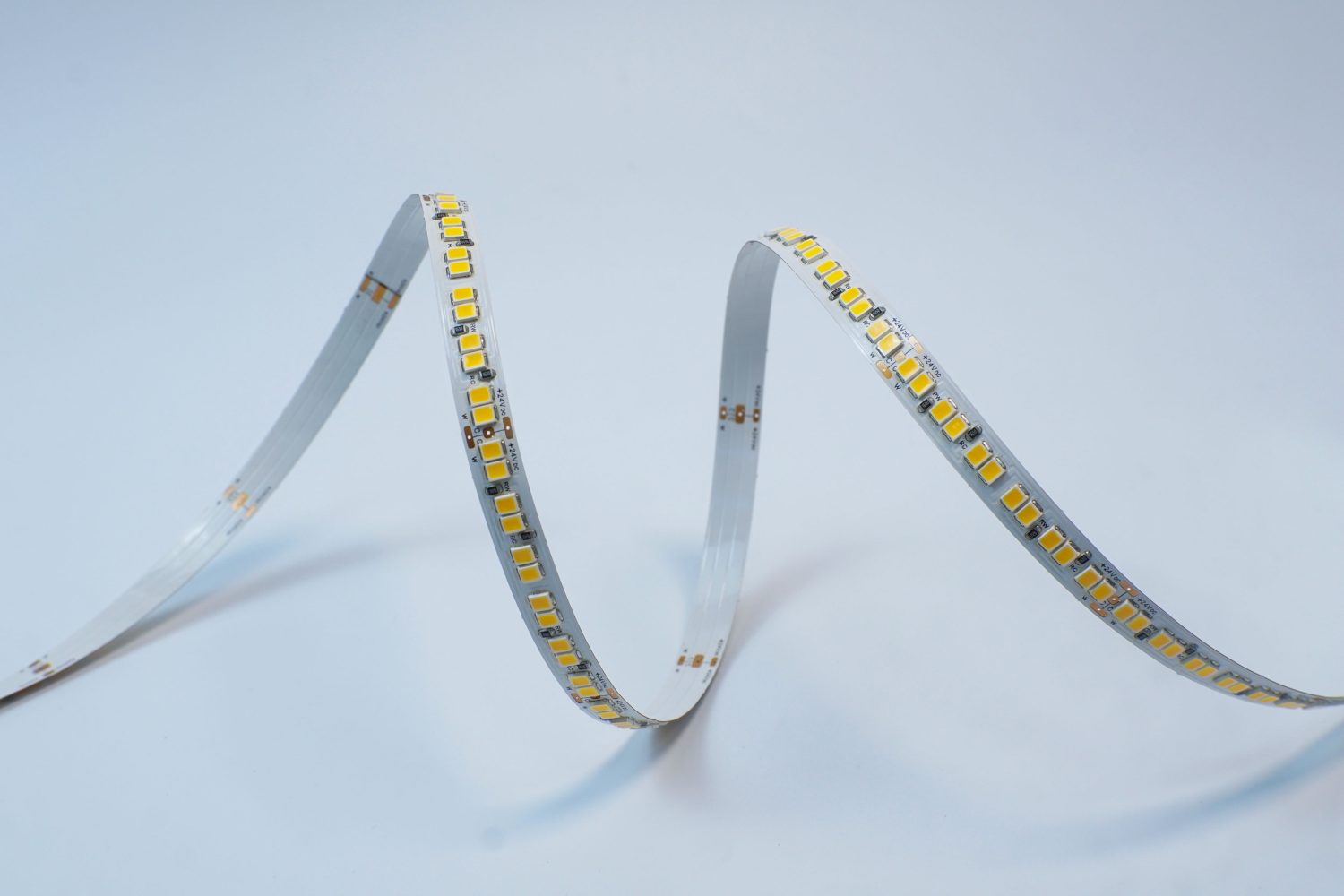 8mm | 24V | 240LEDs | 23W | 50mm/cut | #18450 | 2835 CCT Tunable LED Strip - Image 3